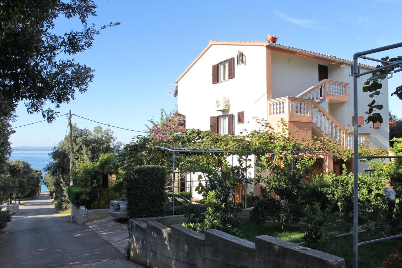 Family Friendly Seaside Apartments Kozino, Zadar - 5749 Petrcane Esterno foto