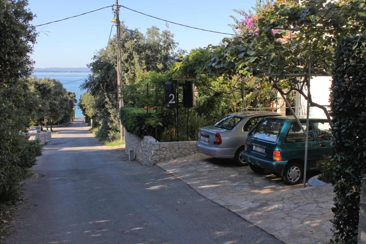 Family Friendly Seaside Apartments Kozino, Zadar - 5749 Petrcane Esterno foto