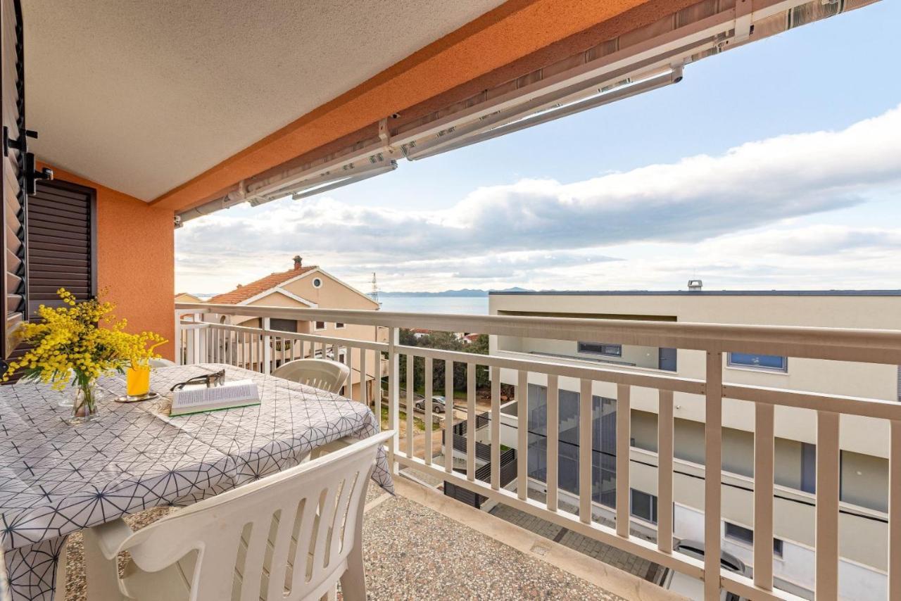 Family Friendly Seaside Apartments Kozino, Zadar - 5749 Petrcane Esterno foto