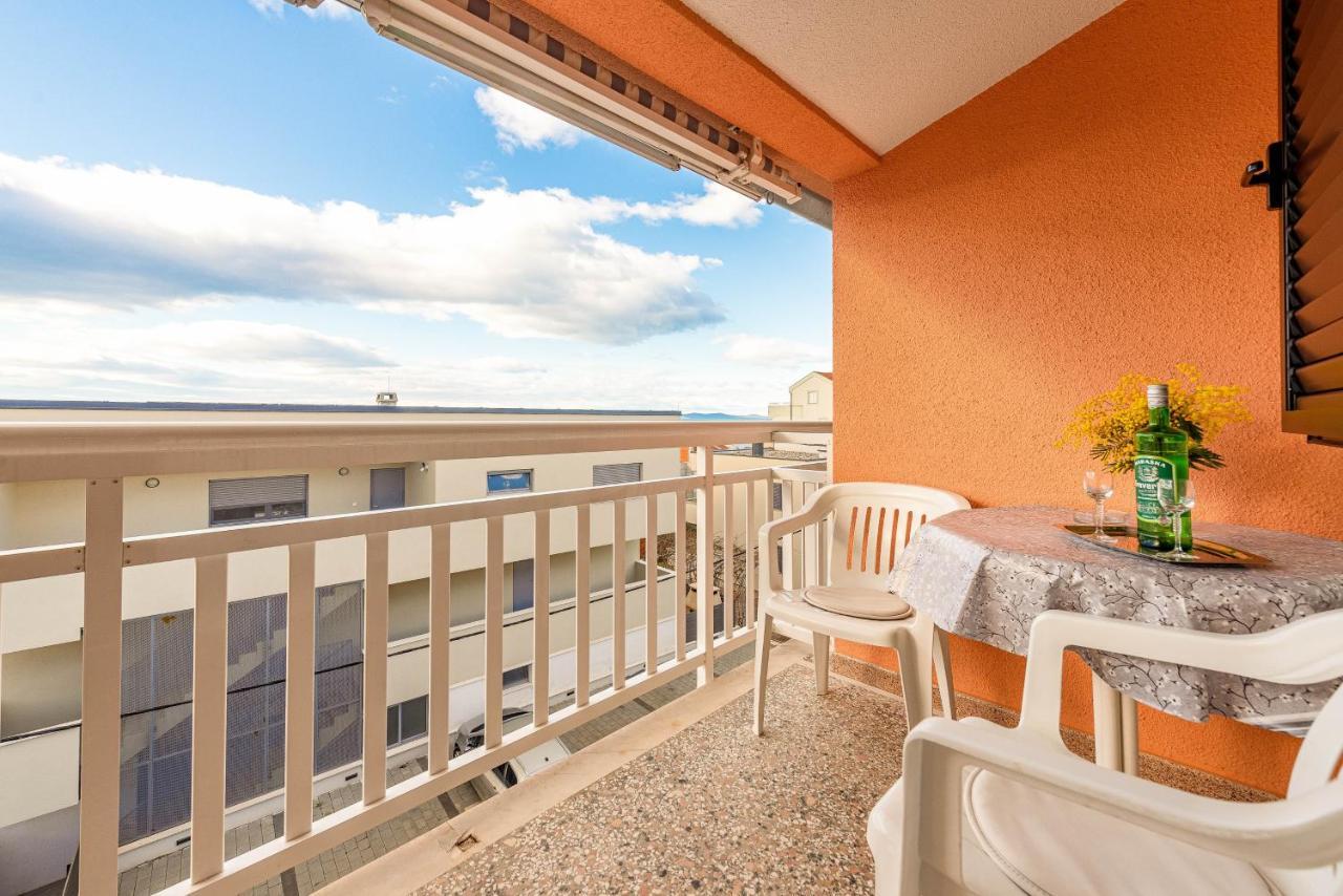 Family Friendly Seaside Apartments Kozino, Zadar - 5749 Petrcane Esterno foto